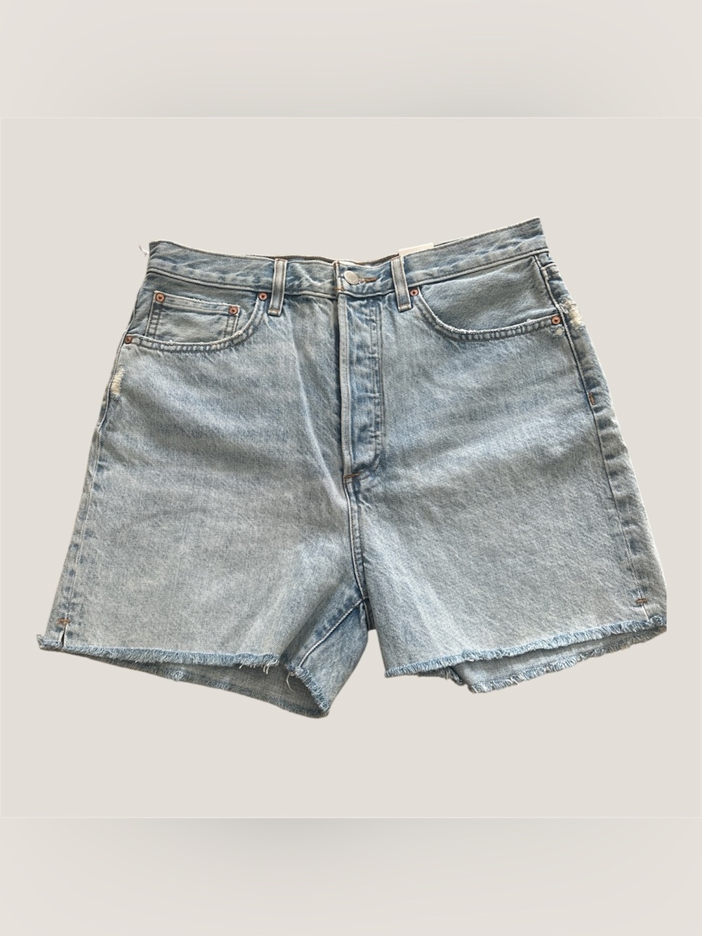 Denim Forum Aritzia the yoko mid thigh jean shorts light wash denim sz 30 NWT